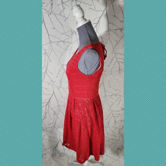 Postmark Red Eyelet Cutout Back Sunstream A-Line Dress - Picture 2 of 4